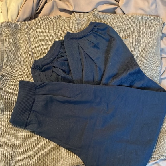 Two-tone two-pc track suit. Travel suit. - Picture 2 of 6